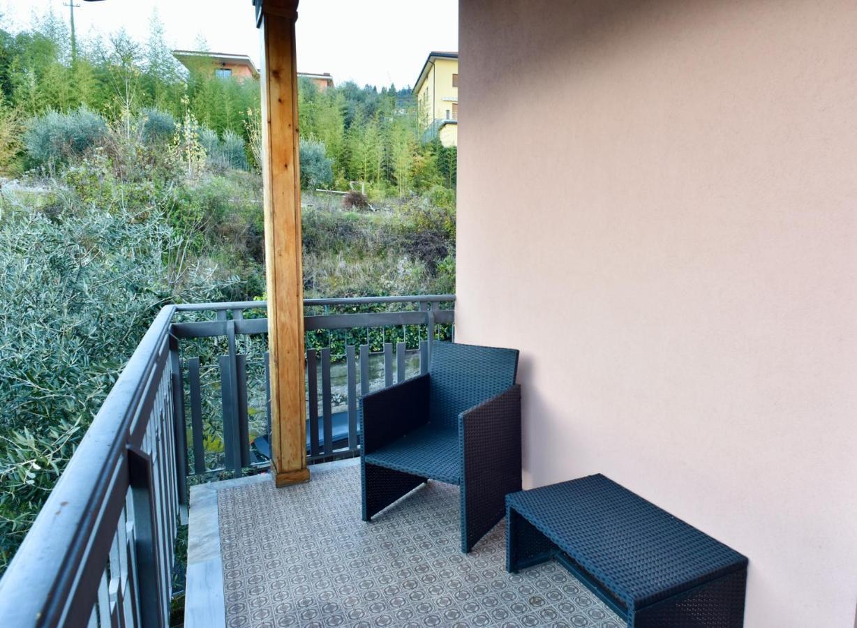 Casa Sissi Apartment Riva di Solto Exterior photo