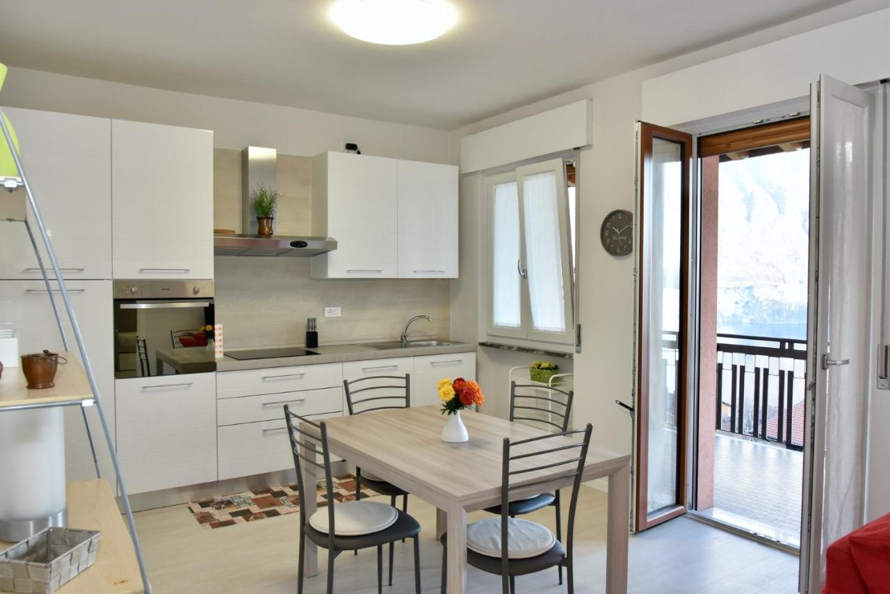 Casa Sissi Apartment Riva di Solto Exterior photo